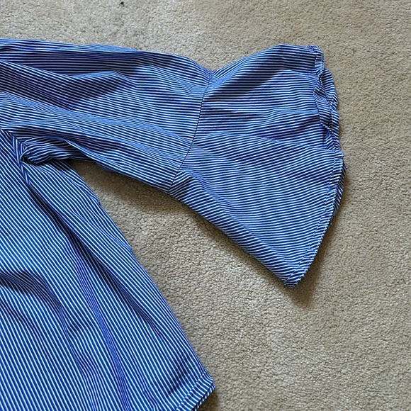 Lord & Taylor Women’s Blouse Medium Blue and White Stripe Off The Shoulder - Picture 2 of 5